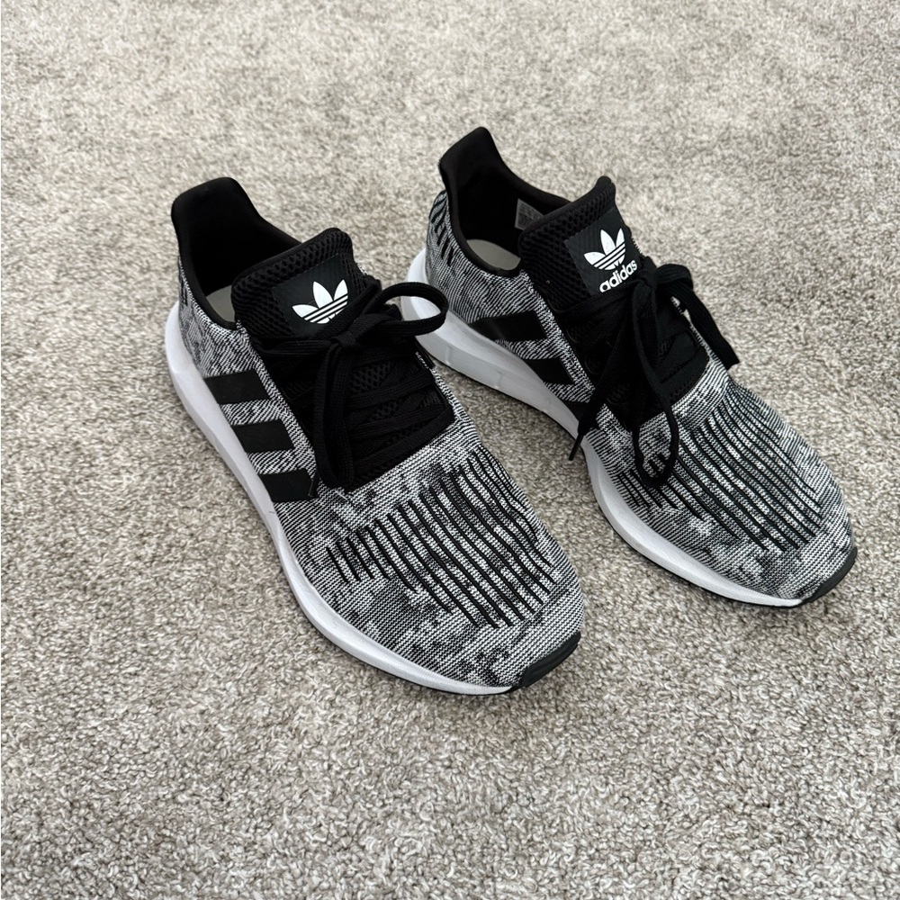 EUC! - Adidas Black and White Sneakers - Size 11.5